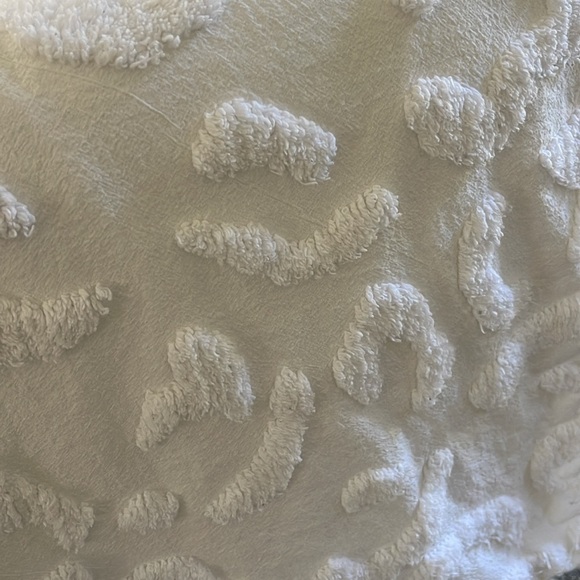 Miya Tufted Cotton Leopard Print Duvet Cover and Sham Set, white - Picture 4 of 8